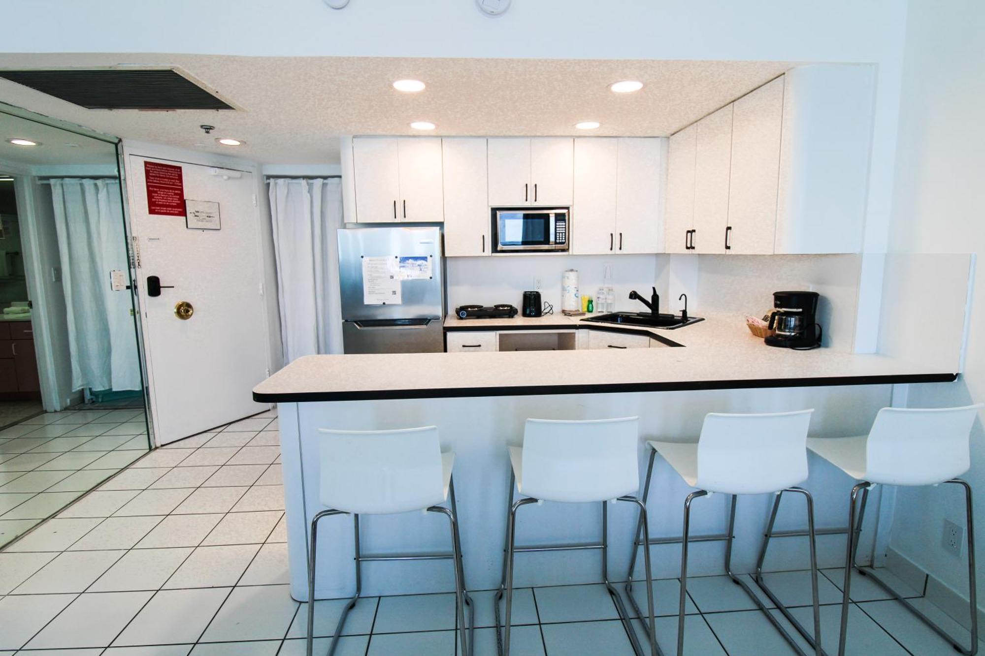 Hébergement de vacances Castle 1133 Ocean View Studio, Pool And Access, Free Parking, Tennis And More! Miami Beach